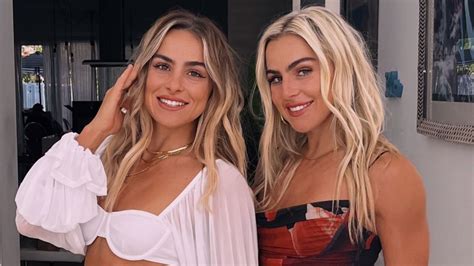 hanna and haley cavinder bikini|Haley and Hanna Cavinder Flaunts Bodies In Tiny。